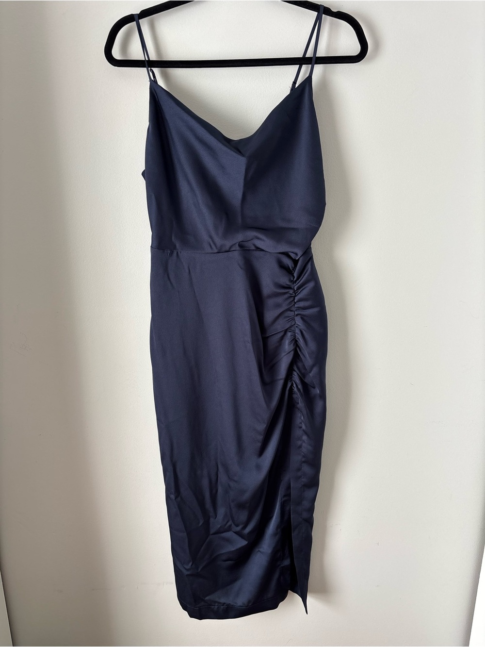 ASTR the label dress medium navy slit cowl neck